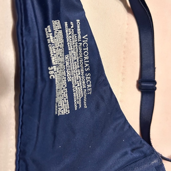 Victoria's Secret Bombshell Plunge Blue with Lace 38C Back Closure Bra - Picture 3 of 4